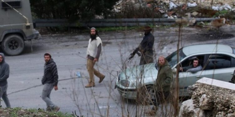 سلفیت کے جنوب میں فرخہ پر مسلح آبادکاروں کا حملہ