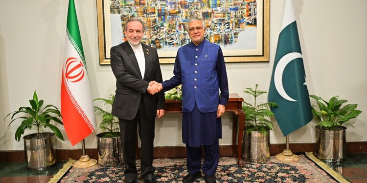 پاکستان نے ایران پر حملوں کی شدید مذمت کی