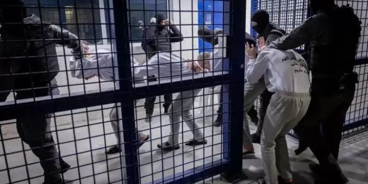 فلسطینی قیدیوں کے خلاف اسرائیل کی سزائے موت کی تیاریوں کا خطرناک انکشاف