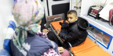 غزہ میں 18,500 مریض و زخمی فوری طبی امداد کے منتظر