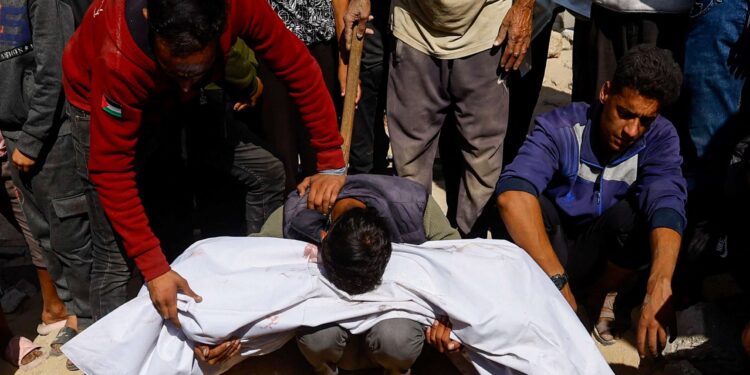 غزہ پر اسرائیلی جارحیت جاری، فضائی حملے میں مزید تین فلسطینی شہید