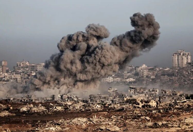 غزہ میں جنگ بندی کے باوجود بمباری اور فائرنگ، حالات کشیدہ