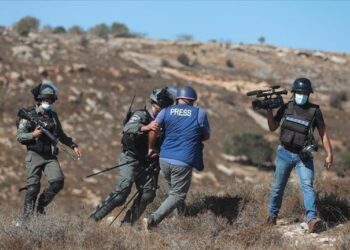 صہیونی جیلوں میں قید صحافیوں پر تشدد کے لرزہ خیز حقائق