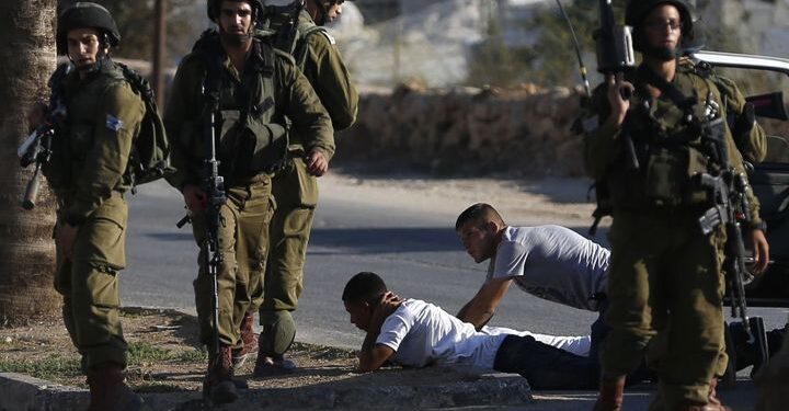 نسل کشی کی جنگ کے دوران مغربی کنارے سے 22 ہزار فلسطینی گرفتار