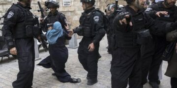 قابض اسرائیل کی فلسطینی خواتین کو ہراساں کرنے کی نئی کارروائی