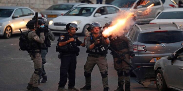 مقبوضہ بیت المقدس: قابض فوج کی فائرنگ سے نوجوان شہید