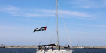 غزہ کی ناکہ بندی کے خلاف عالمی اقدام، صمود فلوٹیلا کا نیا سفر شروع