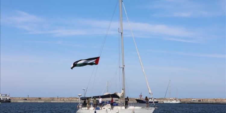 غزہ کی ناکہ بندی کے خلاف عالمی اقدام، صمود فلوٹیلا کا نیا سفر شروع