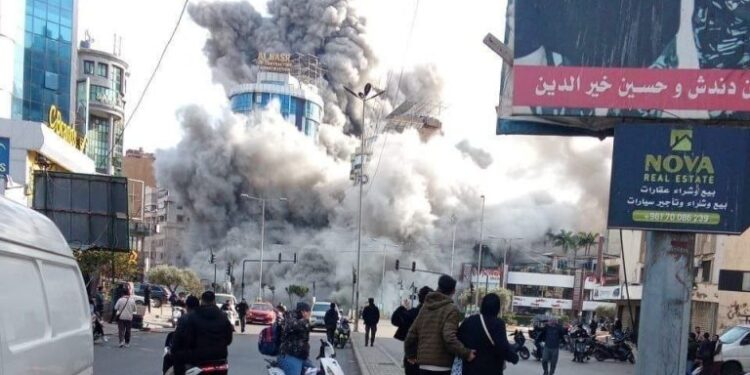 صہیونی حملوں میں اضافہ، لبنان میں شہداء کی تعداد 1247 سے تجاوز