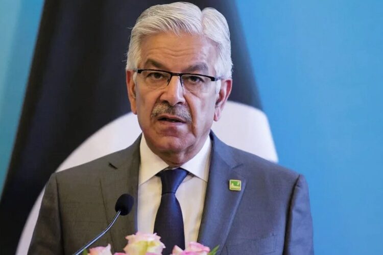 ایران پر حملے کا مقصد اسرائیلی اثر و رسوخ پاکستانی سرحد تک لانا ہے، پاکستانی وزیرِ دفاع