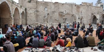 عید الفطر کی آمد اور فلسطین، لبنان اور ایران لہو لہو