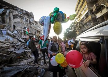 عید کی آمد مگر غزہ میں غربت اور جنگ کے سائے