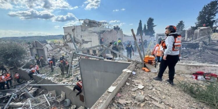 ایرانی میزائل حملوں کے نتیجے میں بیت شمس میں 6 یہودی آبادکار ہلاک