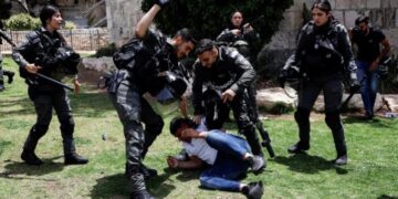 القدس میں میڈیا پر اسرائیلی حملے، صحافیوں کی زندگی خطرے میں