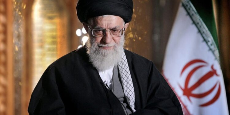 خامنہ ای کا خدا زندہ ہے