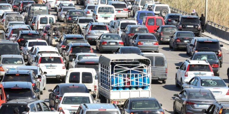 اسرائیلی حملوں سے لبنان میں پناہ گزینوں کا بحران شدید