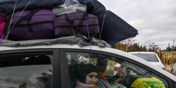 لبنان پر اسرائیلی وحشیانہ بمباری، 30 ہزار سے زائد شہری بے گھر