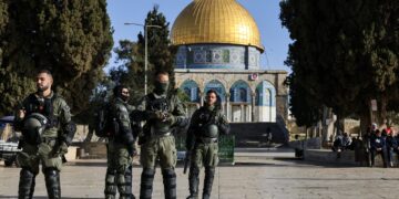 مسلسل چھٹے دن مسجد اقصیٰ بند، فلسطینی قبلہ اول میں نماز سے محروم