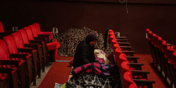 اسرائیلی حملوں کے باعث لبنان میں انسانی بحران، لاکھوں افراد بے گھر