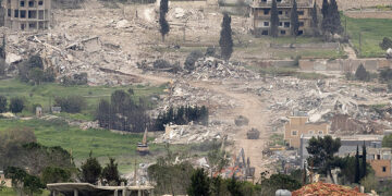 حزب اللہ کو غیر مسلح کرنے تک مقبوضہ لبنانی علاقوں میں موجود رہیں گے: اسرائیلی وزیر جنگ