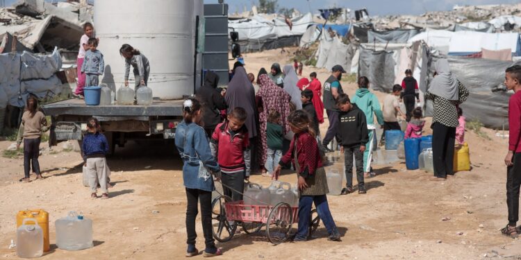 غزہ میں پانی کا شدید بحران، فی کس دستیابی خطرناک حد تک کم