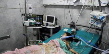 غزہ کا نظامِ صحت تباہی کے دہانے پر، صرف ایک ڈھانچہ باقی: طبی عہدیدار