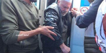غزہ کے 15 اسیران کی رہائی، تشویشناک حالت میں اسپتال منتقل