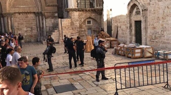 القدس انٹرنیشنل کی مذمت: کنیسہ القیامہ کی بندش ناقابل قبول اقدام