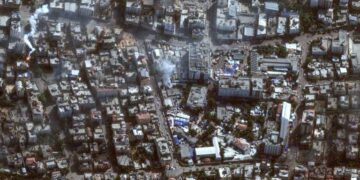 غزہ کے مشرقی علاقوں میں بمباری اور مکانات کی تباہی جاری