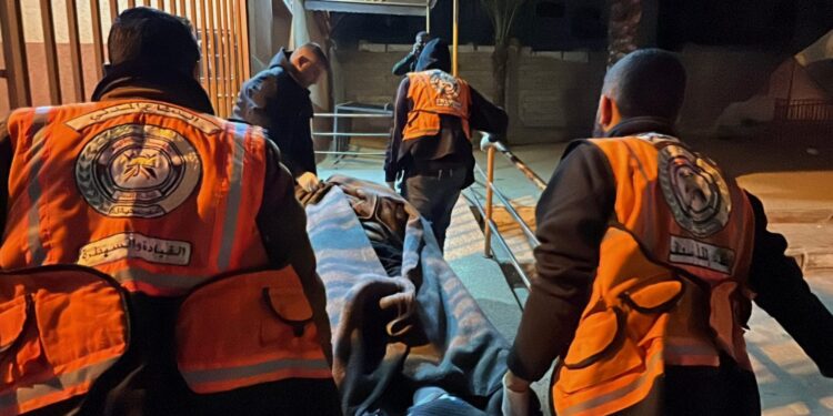 دیر البلح میں اسرائیلی حملہ، 3 فلسطینی شہید