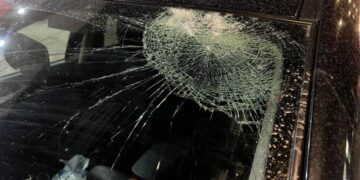 دیر دبوان میں گاڑیوں پر پتھراؤ، مغربی کنارے میں آبادکار حملوں میں اضافہ