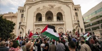 تونس میں فلسطینی اسیران کے خلاف ظالمانہ قانون کیخلاف مظاہرے