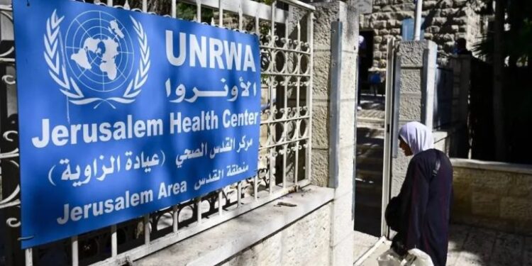 اونروا نے فلسطینی پناہ گزینوں کی سہولیات میں 20 فیصد کمی کردی