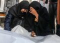 غزہ کی بیواؤں کی عید، جدائی اور بے گھری کے سائے میں خوشیاں ماند پڑ گئیں