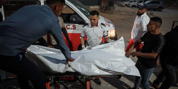 غزہ میں مسلسل گولہ باری اور فائرنگ، 5 فلسطینی شہید