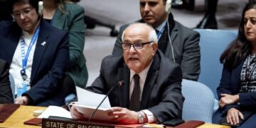 امریکہ کا فلسطینی اتھارٹی پر ریاض منصور کی نامزدگی واپس لینے کا دباؤ