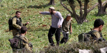 مغربی کنارے میں آباد کاروں کے حملے، فلسطینیوں پر تشدد میں اضافہ