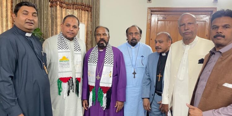 پشاور: فلسطین فاؤنڈیشن کے وفد کی بشپ ایلون سے ملاقات، فلسطین کی صورتحال پر تبادلہ خیال