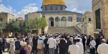 درجنوں یہودی آباد کاروں کا مسجد اقصیٰ پر دھاوا، مقدس مقام کی بے حرمتی