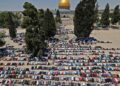 75 ہزار فلسطینیوں نے پابندیوں کے باوجود مسجد اقصیٰ میں نمازِ جمعہ ادا کی