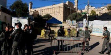 مسجد ابراہیمی میں اذان پر پابندی، مذہبی آزادی اور فلسطینی شناخت پر حملہ