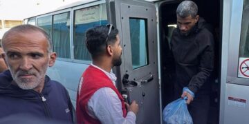 اسرائیلی جیلوں سے غزہ کے 7 قیدی رہا، تشدد کے باعث حالت تشویشناک