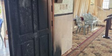 مساجد کو نذرِ آتش کرنا منظم آبادکار دہشت گردی ہے: حماس