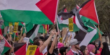غزہ جنگ کے باعث اسرائیل کیلئے امریکی عوامی حمایت میں نمایاں کمی