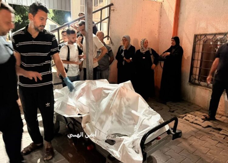 غزہ: اسرائیلی فائرنگ سے دو فلسطینی زخمی، جنگ بندی کی خلاف ورزیاں جاری
