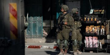 مغربی کنارے میں قابض اسرائیلی فوج کے بڑے پیمانے پر دھاوے، متعدد فلسطینی گرفتار و اغوا