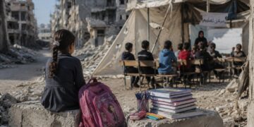 سات لاکھ فلسطینی طلبہ کا تعلیمی سال شروع، غزہ میں تباہی کے باوجود تعلیم کی بحالی کی کوشش
